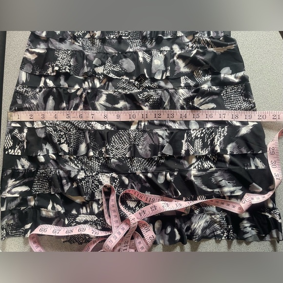 Tango Mango Black & White Ruffled Dress Size Small - Picture 11 of 12